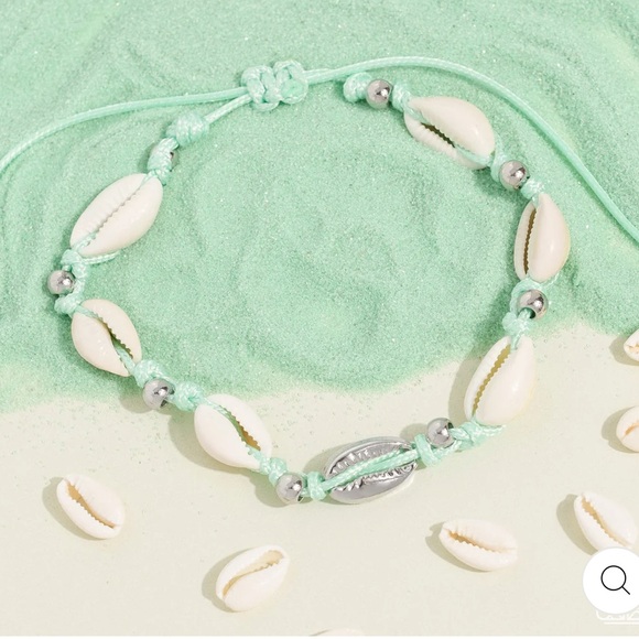Paparazzi Jewelry - 🐚🏖️🐚 “BEACHCOMBER BALLAD” GREEN CORD SEA SHELL ANKLET ~ PAPARAZZI❗️ 🐚🏖️🐚